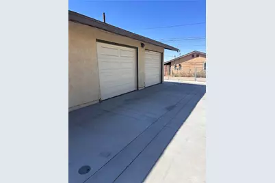 16458 Spruce, Hesperia, CA 92345 - Photo 3