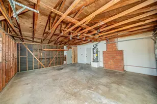 14850 Riverside St, Hesperia, CA 92345 - Photo 21
