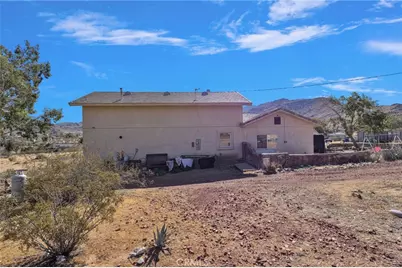 24716 McRoberts, Apple Valley, CA 92307 - Photo 33