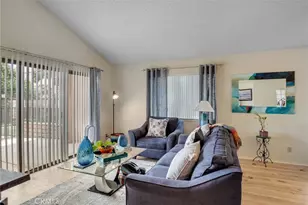19064 Elm Dr, Apple Valley, CA 92308 - Photo 11
