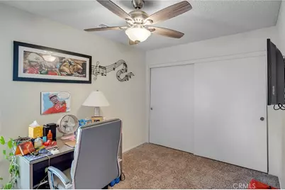 19064 Elm Drive, Apple Valley, CA 92308 - Photo 19