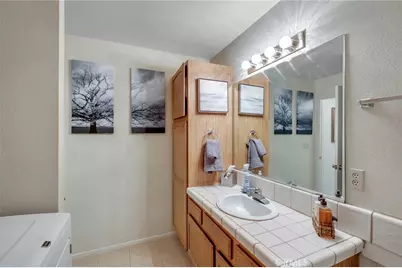 19064 Elm Drive, Apple Valley, CA 92308 - Photo 13