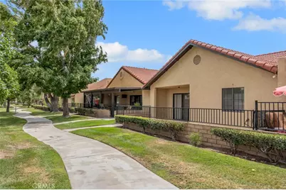 19064 Elm Drive, Apple Valley, CA 92308 - Photo 23