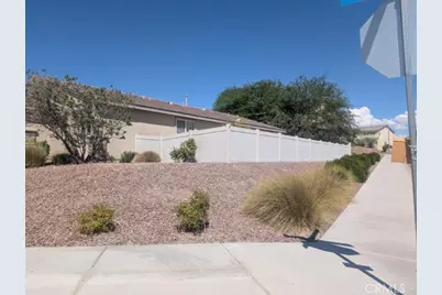 16707 Ukiah, Victorville, CA 92394 - Photo 17