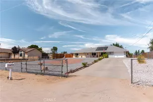 9172 Jacaranda, Hesperia, CA 92345 - Photo 37