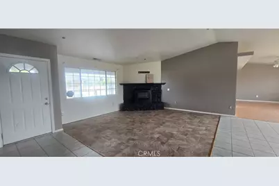 31186 Stanley, Lucerne Valley, CA 92356 - Photo 3