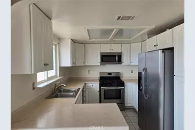 31186 Stanley, Lucerne Valley, CA 92356 - Photo 7
