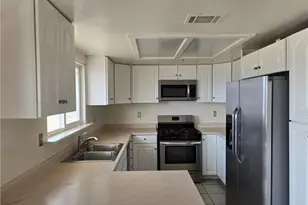 31186 Stanley, Lucerne Valley, CA 92356 - Photo 7