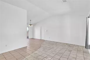 12527 Petaluma Rd, Victorville, CA 92392 - Photo 11
