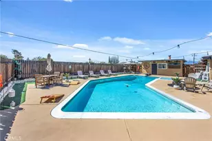 19185 Shoshonee, Apple Valley, CA 92307 - Photo 3
