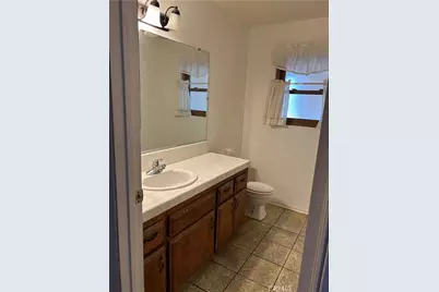 17035 Deodar, Hesperia, CA 92345 - Photo 15