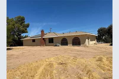17035 Deodar, Hesperia, CA 92345 - Photo 31