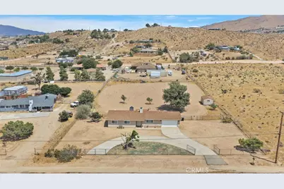 9515 Yucca Street, Apple Valley, CA 92308 - Photo 37