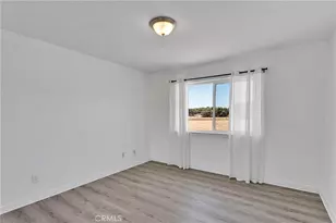 9352 Cedar St, Oak Hills, CA 92344 - Photo 33
