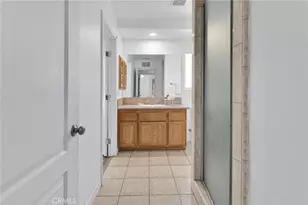 9352 Cedar St, Oak Hills, CA 92344 - Photo 29