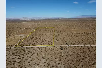 2 Wilson Ranch Rd, Adelanto, CA 92301 - Photo 1