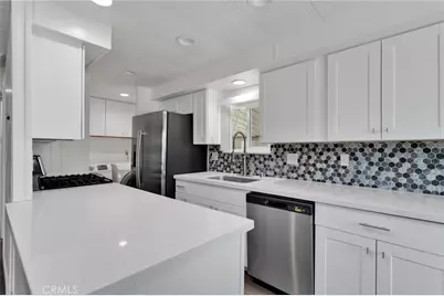 15252 Seneca Road #214, Victorville, CA 92392 - Photo 7