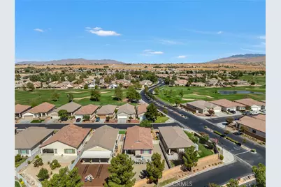 11122 Avonlea Road, Apple Valley, CA 92308 - Photo 5