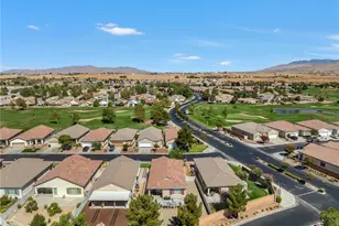 11122 Avonlea Rd, Apple Valley, CA 92308 - Photo 5