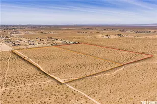 0 Middleton (3097-141-02-0000) Rd, Phelan, CA 92371 - Photo 1