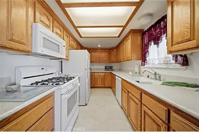 11998 Omak Road, Apple Valley, CA 92308 - Photo 11