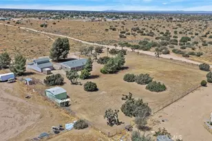 9283 Atsina, Phelan, CA 92371 - Photo 57