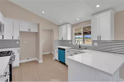 9283 Atsina, Phelan, CA 92371 - Photo 17