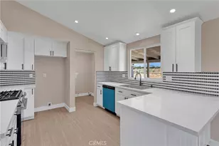 9283 Atsina, Phelan, CA 92371 - Photo 17