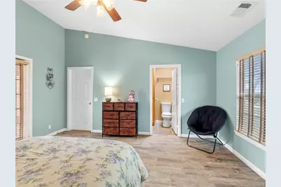 10160 Pineview Road, Pinon Hills, CA 92372 - Photo 17
