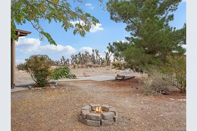 10160 Pineview Road, Pinon Hills, CA 92372 - Photo 33
