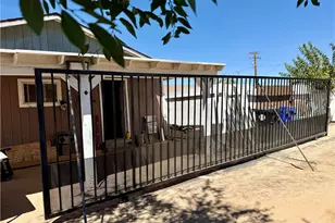 12814 Kiowa, Apple Valley, CA 92308 - Photo 9
