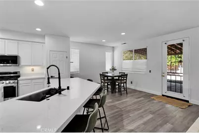 15033 Henderson, Adelanto, CA 92301 - Photo 7