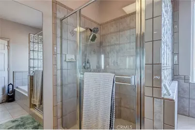 8605 Cantel Court, Oak Hills, CA 92344 - Photo 37