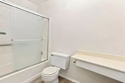 828 E Highland Avenue, Redlands, CA 92374 - Photo 29