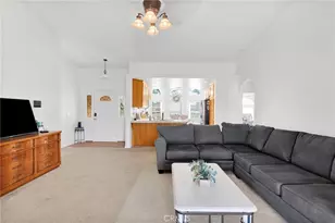 13240 Skiomah, Apple Valley, CA 92308 - Photo 3