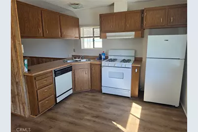 706 Montara #165, Barstow, CA 92311 - Photo 5