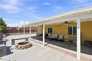 13607 Westwood Dr, Victorville, CA 92395 - Photo 31