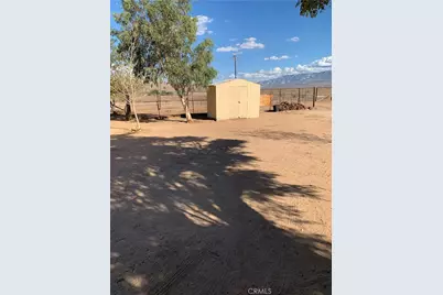 11921 Milpas Drive, Apple Valley, CA 92308 - Photo 5