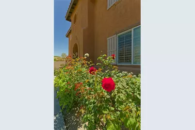 14911 Sunset Gardens Court, Victorville, CA 92394 - Photo 7