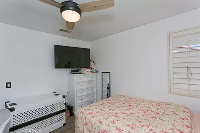 14911 Sunset Gardens Court, Victorville, CA 92394 - Photo 33