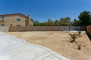 14911 Sunset Gardens Ct, Victorville, CA 92394 - Photo 57