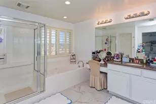 14911 Sunset Gardens Ct, Victorville, CA 92394 - Photo 47