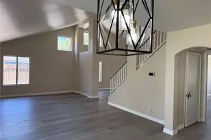 14830 Redwood, Adelanto, CA 92301 - Photo 5