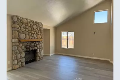14830 Redwood, Adelanto, CA 92301 - Photo 3