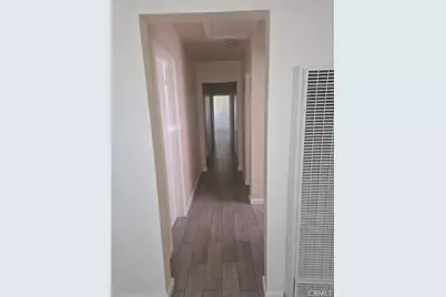 4910 Nobel Street, Commerce, CA 90040 - Photo 9