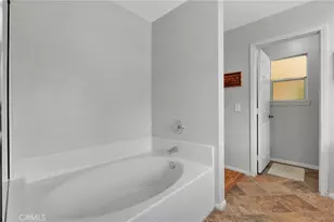 16412 Pauhaska, Apple Valley, CA 92307 - Photo 33