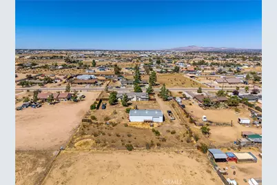 17821 Mauna Loa, Hesperia, CA 92345 - Photo 37