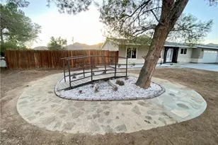16070 Winnebago, Apple Valley, CA 92307 - Photo 5