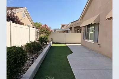 10115 Wilmington Lane, Apple Valley, CA 92308 - Photo 29