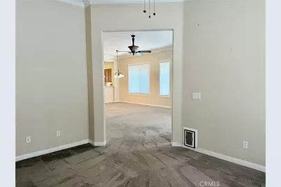 10115 Wilmington Lane, Apple Valley, CA 92308 - Photo 19